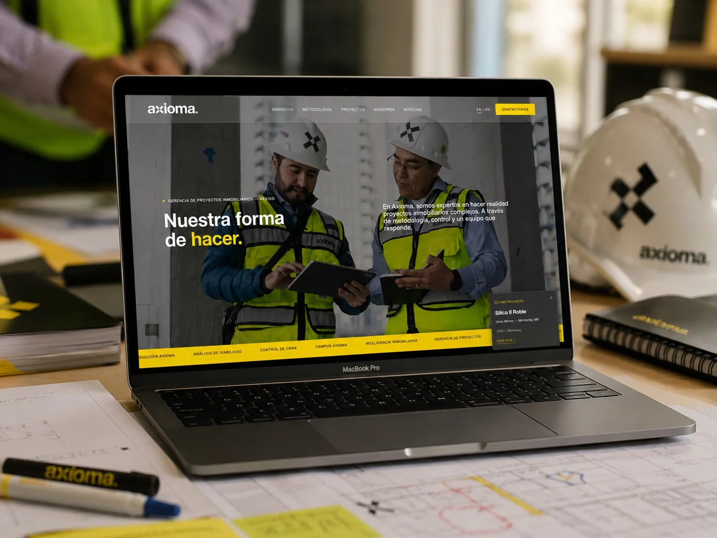 sitio web computadora mockup